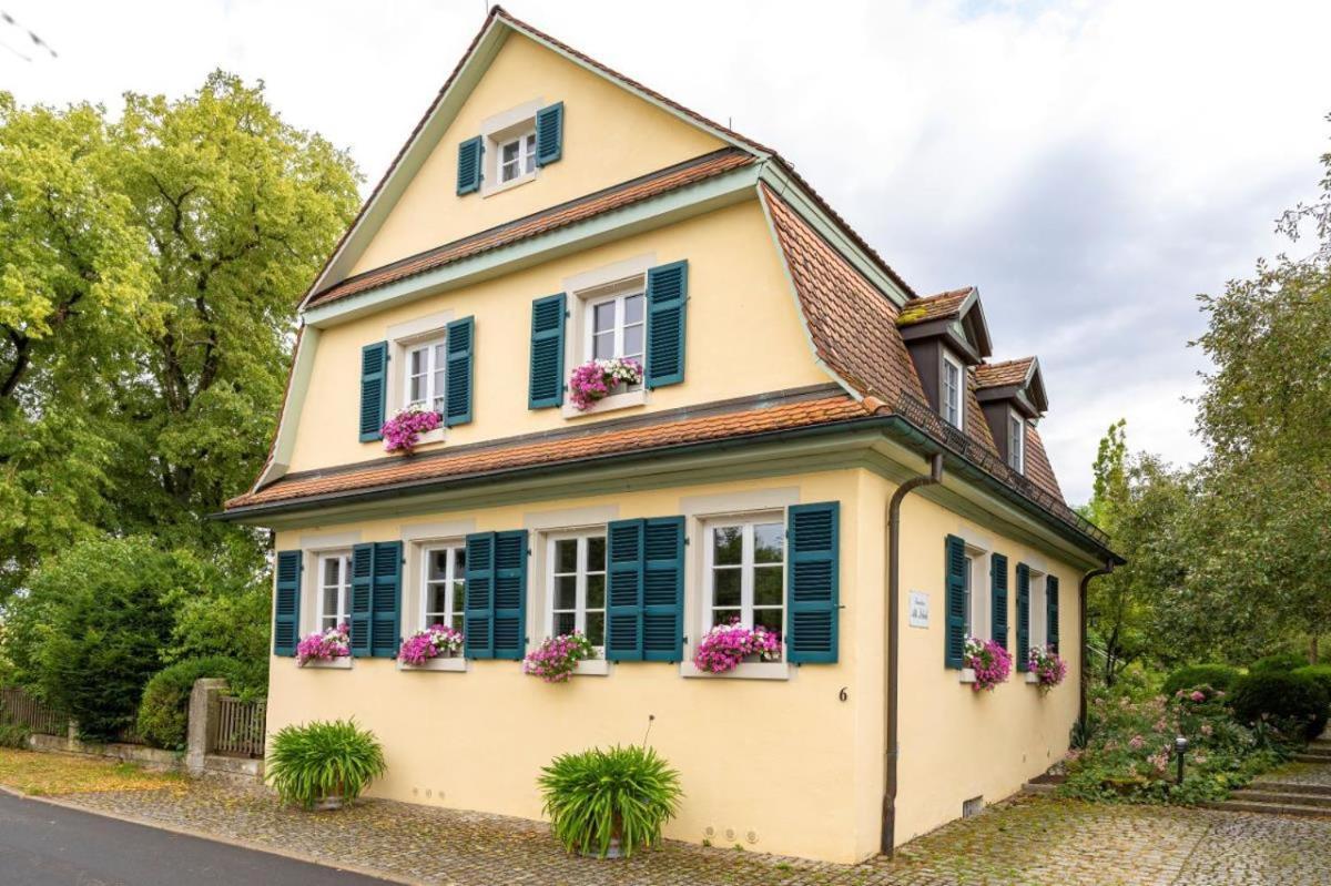 Alte Schule Herrentierbach Exterior foto