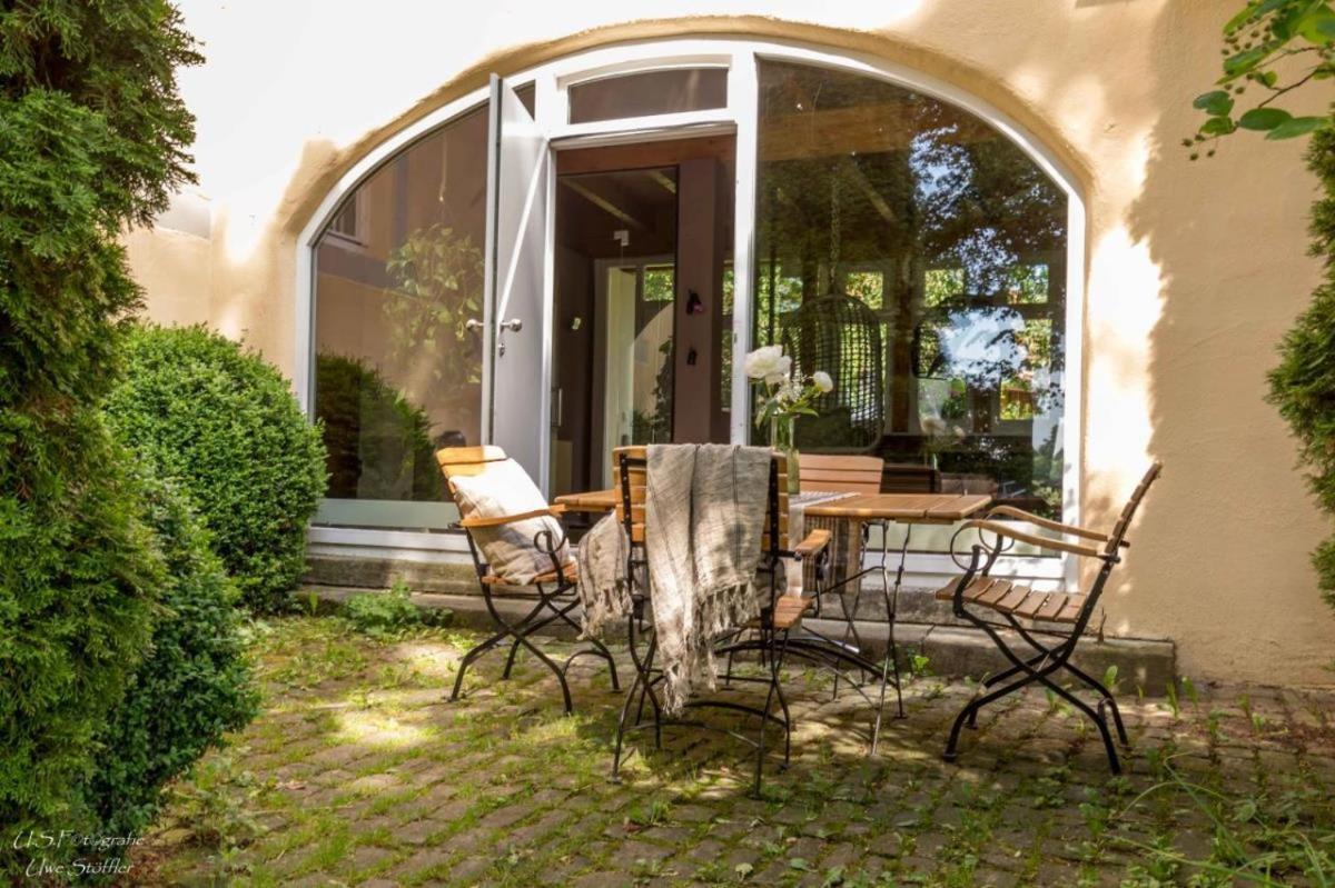 Alte Schule Herrentierbach Exterior foto